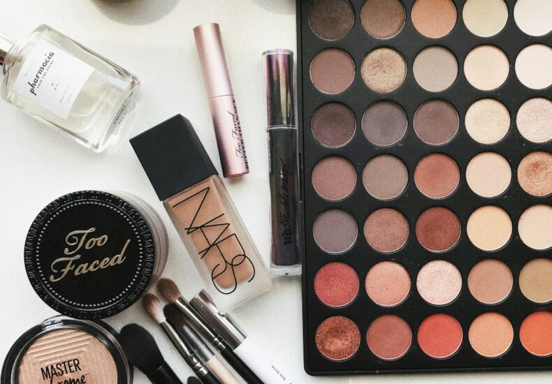 close-up photography of assorted cosmetics