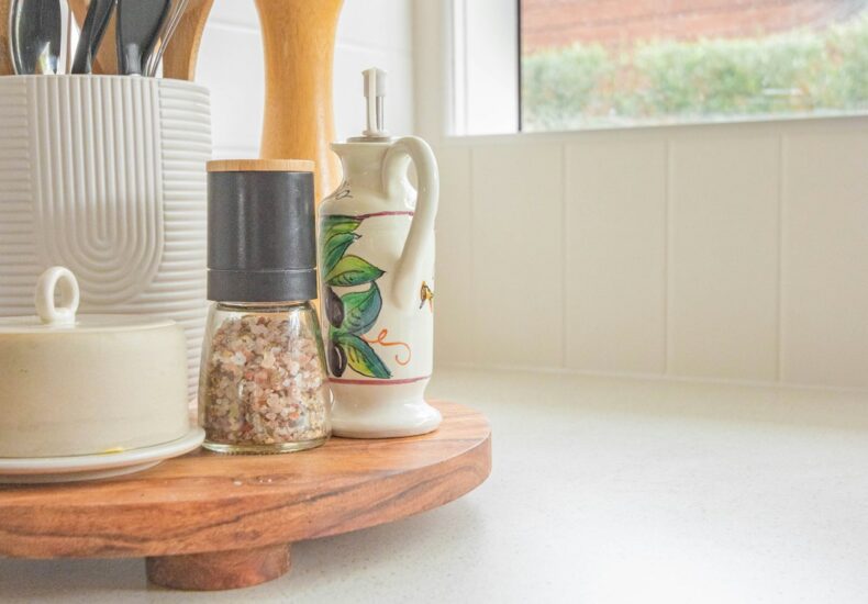 brown wooden rolling pin on brown wooden chopping board
